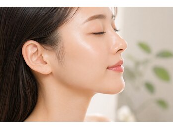 エステ リラクゼーションサロン(more)の写真/【急なお誘いでも焦らない】むくみ顔＆小鼻黒ずみを狙い撃ち！小顔×毛穴洗浄のW効果でシャープなつるん肌