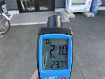 高地トレーニングドープ/外の酸素濃度は21％