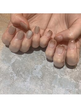 アティックネイルアトリエ(attic nail atelier)/アシメネイル★