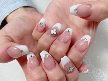 フレンチネイル