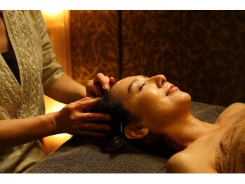 カリスタ 恵比寿駅前店/ヘッド鍼