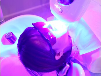 ミウカ(miuka)の写真/初回半額！セルフホワイトニングを導入いたしました♪自然に輝く白い歯を手に入れて笑顔に自信を☆