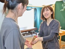 もみまつ 高岡院の雰囲気（花屋が運営する整体院♪お帰りにはお花をプレゼント！！）