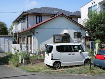 ながたともひさ指圧はり灸治療院/お車は店舗前にお停めください!