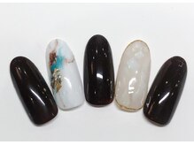 スリール(Sriel)/ハンド定額7980円