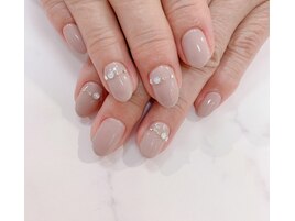 シンプルジェルネイル＆本格ケア