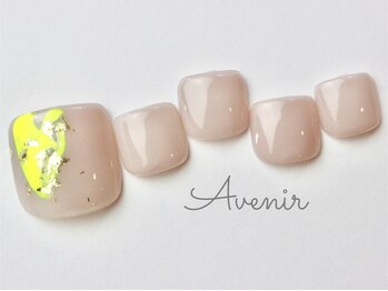 アヴィニール 表参道(Avenir)/イエローニュアンスネイル