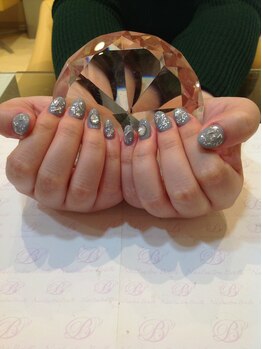エスフィーネイルサロン ブリーユ(Esfy nailsalon Brille)/ニュアンスネイル