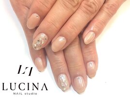 Z-10上品ニュアンスシェルネイル