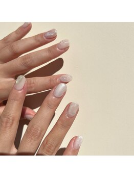 プリュネ(Prune)/ホワイト/nuance/バブルネイル