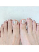 ガーベラ バイ ハノンネイル(Gerbera by hanonnail)/フットラメグラ