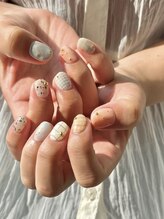 アウレ 中目黒(AURE)/フリーアート＋