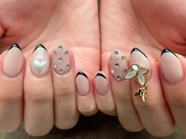 スキニーフレンチ×蝶チャーム