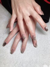 ラグネル(Luxnal)/ラメフレンチ