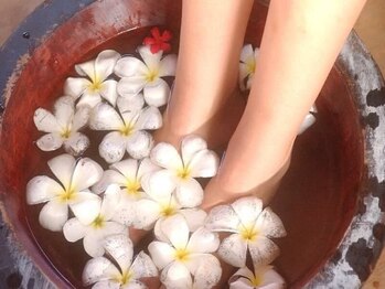 ほぐし手ゆらりの写真/【足つぼコース】足湯で温めオイルケアで血行促進!むくみ解消◎重くてパンパンな足もスッキリ!冷えも解消♪