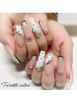 季節問わず可愛いドット柄♪