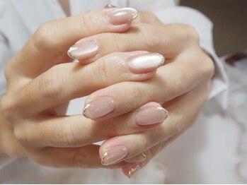 ネイルサロン リーチェ(Riche)の写真/【魅せる指先を作るネイルサロン】キレイなフォルムを意識したシンプルな大人女性向けデザインをご提供！