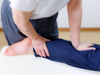 楓の杜鍼灸院/選べる整体で下半身のむくみ解消