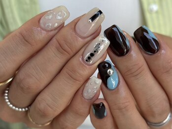 アールディ アイ ネイル(ARDY EYE NAIL)の写真/【付け替えオフ無料】指先からトレンド発信★印象的で日常に馴染むニュアンスネイルが多数♪