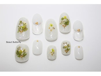 ネイルサロンスクール ビュートバタフライ 町田店(BEAUT BUTTERFLY)/～雑誌掲載～