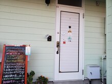 アイラッシュサロン ビーハピネス(Bee Happiness)/サロン入り口