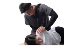 八幡西カラダ接骨院/猫背改善