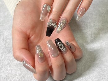 カナネイル(Kana Nail)の写真/《長さだし/スカルプ》美フォルムにこだわった上品デザイン～豊富なパーツで個性派・ゴリゴリアートまで◎