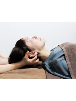 首・肩のつらさを改善したい