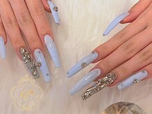 プリュネブランシュネイル(Prune Blanche Nail)