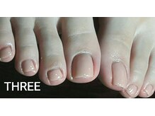 ネイルアンドまつげエクステ専門サロン スリー(THREE)/フットシンプル