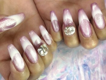 ねいるやさんの写真/【イオンモール福岡１F！】美爪形成でデザインが映える華奢な指先♪スカルプシンプルアートコース¥11000！