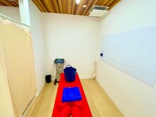 ビバ接骨院 芦屋駅前院(VIVA接骨院)の雰囲気（10時～20時まで。日中忙しい方やお仕事帰りにも通える *.゜）