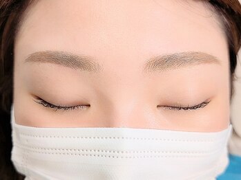 ルナリー(lunaly)/ふんわりアイブロウスタイリング