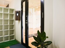 アバナ(ABANA)/【ヨガスタジオ　SEA】 