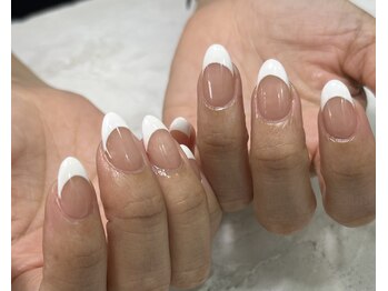 サニーヒルズ ウィズ マキア 藤沢(Sunny hills with MAQUIA)/白フレンチ