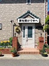 マハロ(Mahalo)/駅からサロンまでの道順8