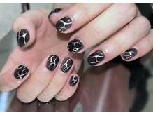 エミュレ(emure.)/ブラックトライバルネイル