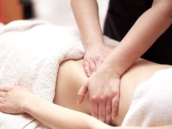 メレ(mele)/腸もみマッサージ