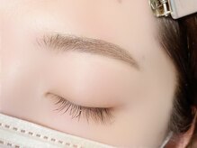 垢抜けの近道は眉毛から☆骨格や雰囲気を活かしたアイブロウワックス脱毛でお顔の印象を変える◎