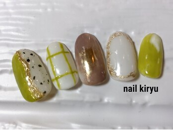 アイラッシュ キリュウ(Eye Lush Kiryu)/ニュアンスミラー♪