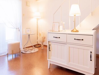 アリュージョン 草津店/眉毛サロン/まつ毛パーマサロン