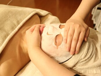 うつくし痩身 美サロン ゼットワン(Z-ONE)/カーボキシーセラピー