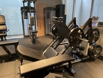 ジムニキサロン(GYM Niki Salon)/美脚のトレーニングマシン2！