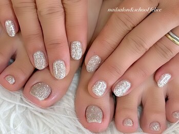 フェリーチェ(nail salon&school felice)の写真/瑞江ネイルでフットも◎新規他店オフ無料◇パラジェルはウォーターケア無料&定額制で安心