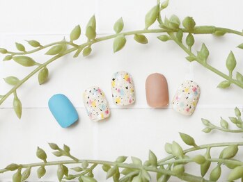 ネイルアトリエ エルメル(nail atelier Armel)/落書き風インクネイル