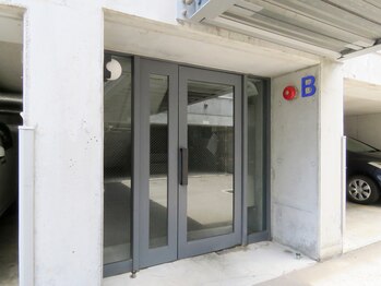 ララ(RARA)/こちらからお入り下さい♪