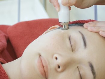 プライベートサロン コットン(COTTON)/最新ダイヤモンドピーリング