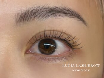 ルシアラッシュブロウ 心斎橋(LUCIALASHBROW)/LEDマツエク/フラットラッシュ