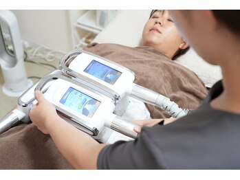 【痩身エステサロン】White Beauty Lab 神戸三ノ宮店【8月11日NEW OPEN(予定)】の写真/三ノ宮NEW OPEN*結果重視のエステサロン◆憧れのボディラインになって、理想を一緒に叶えます♪