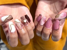 ニュアンスネイル　うねうね